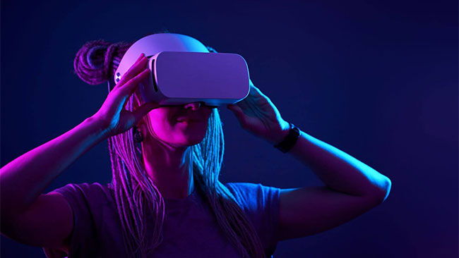 6 Amazing Uses of Virtual Reality