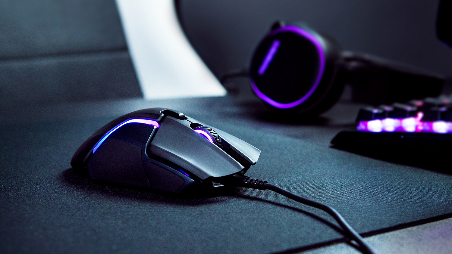 SteelSeries Rival 600:The Ultimate Gaming Mouse for Precision and Control